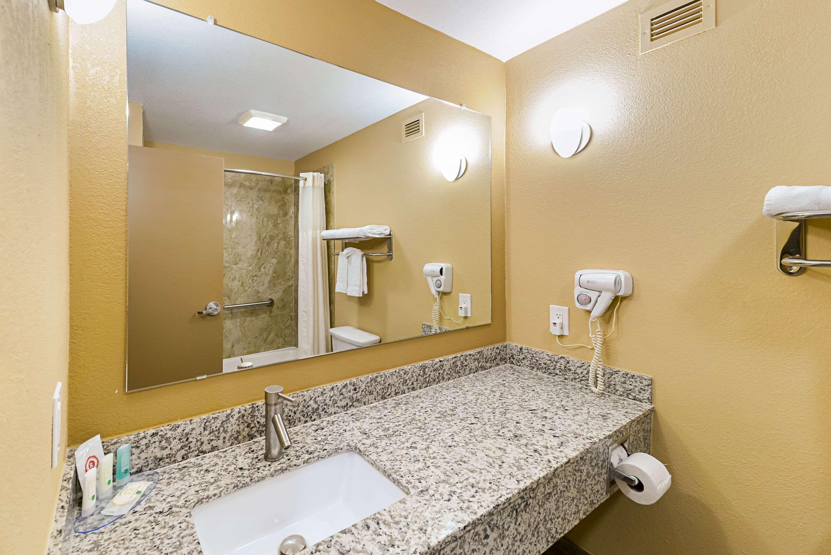 Quality Inn & Suites Lubbock Exterior foto